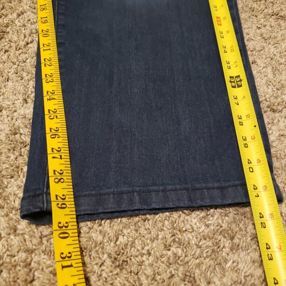 Catherine's Women's Jeans Plus Size 30W‎  Dark Wash Elastic Waist Straight Leg